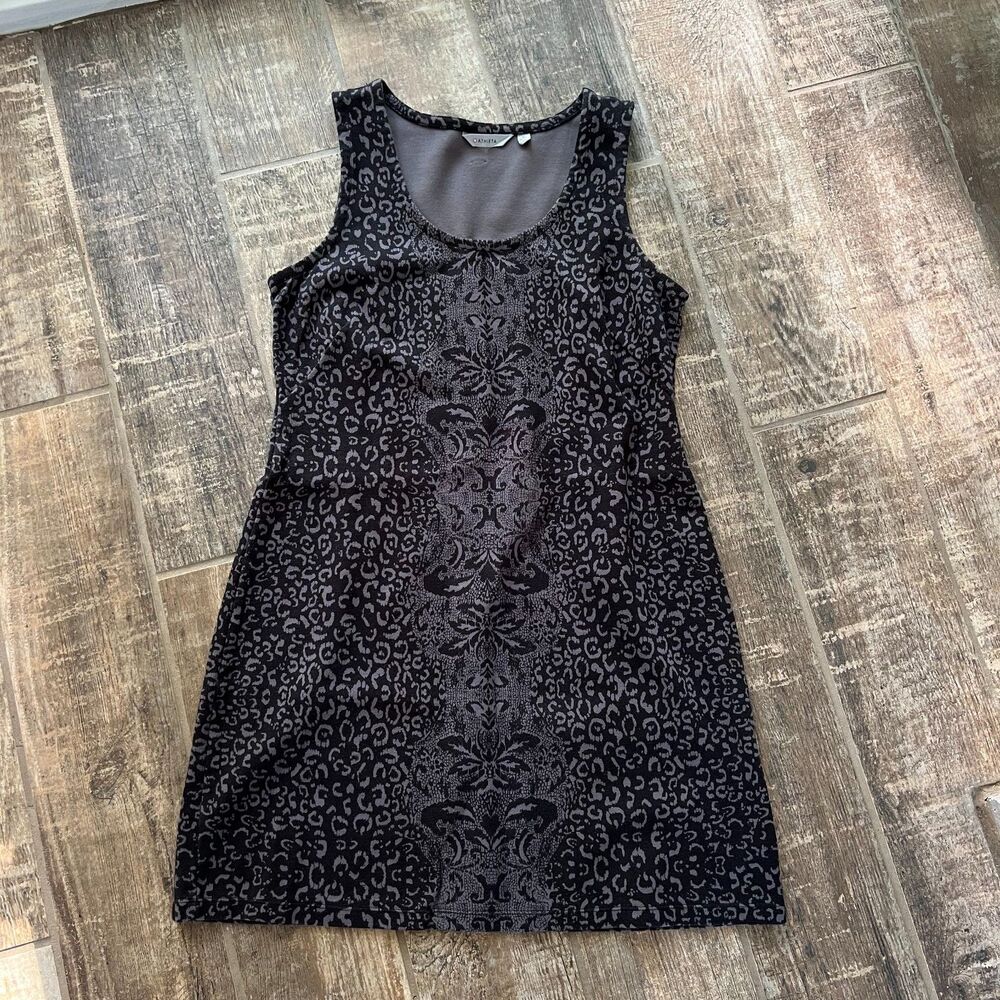 Black Gray Sleeveless Cheetah Damask Shift Dress Athleta Women's Medium